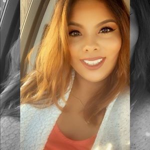 Meet your Posher, Jimena